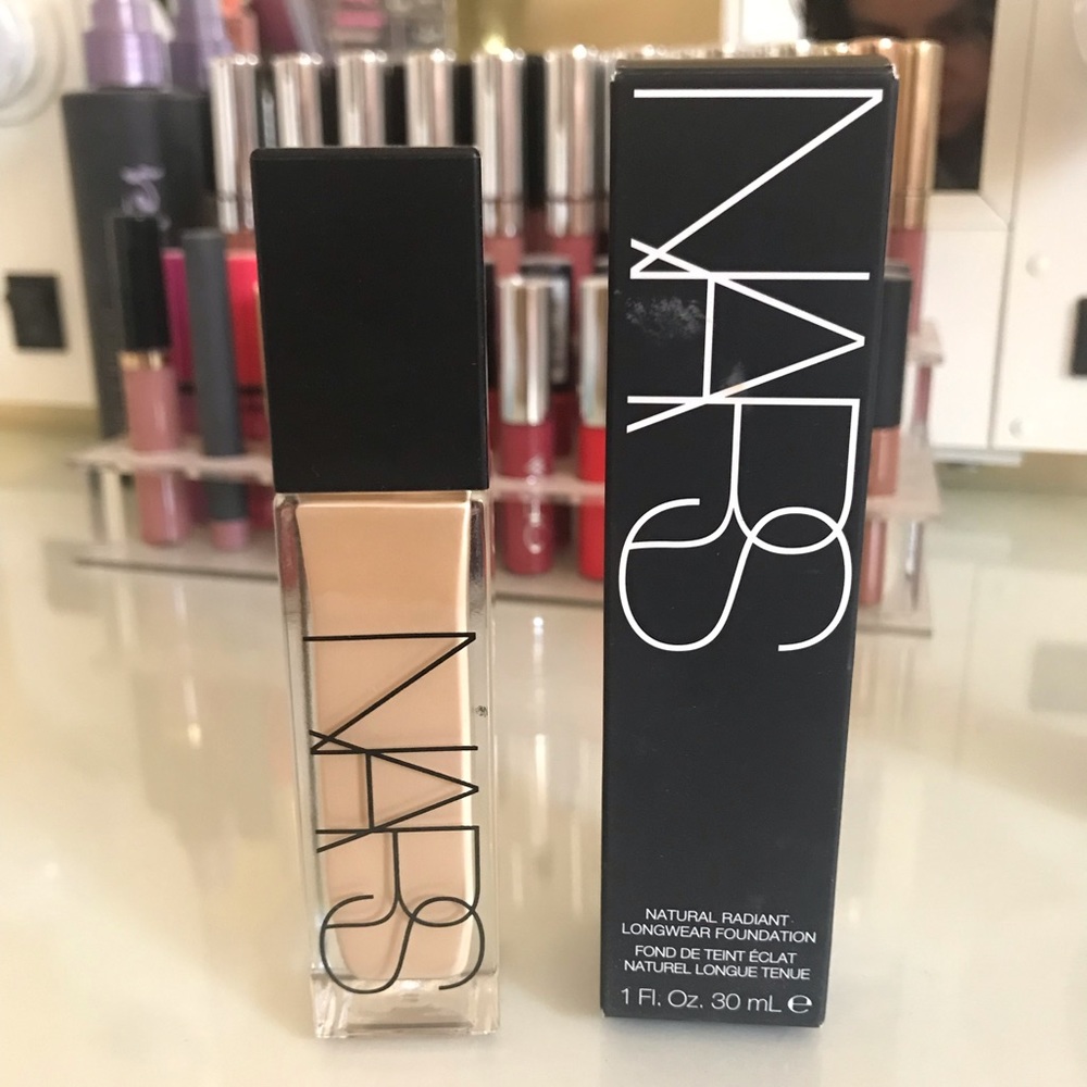 Nars Natural Radiant Longwear Foundation